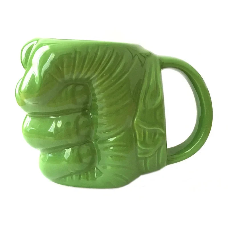 Marvel the Hulk Fist Cup (1 piece - 600ml)