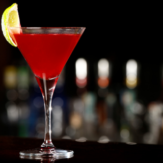 The Timeless Allure of the Cosmopolitan Cocktail: History, Recipe, and Tips**