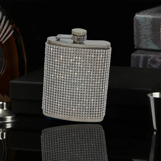 Rhinestone Studded Hip Flask (1 piece, 180 ml)