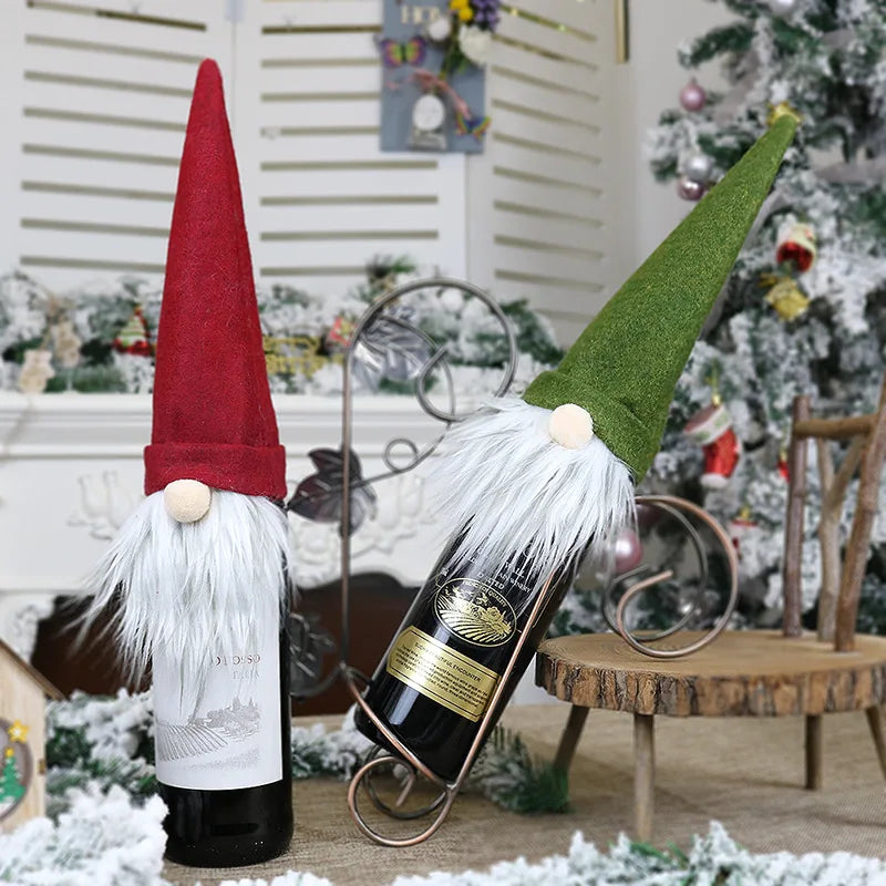 Christmas Dwarf Wine Bottle Cover (1 piece)