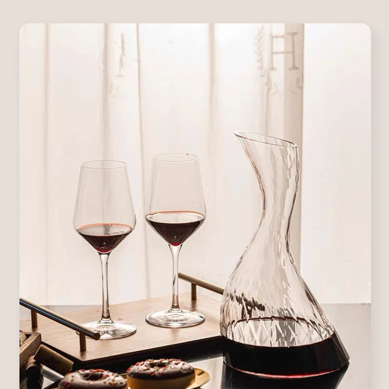 S-shaped Crystal Wine Decanter