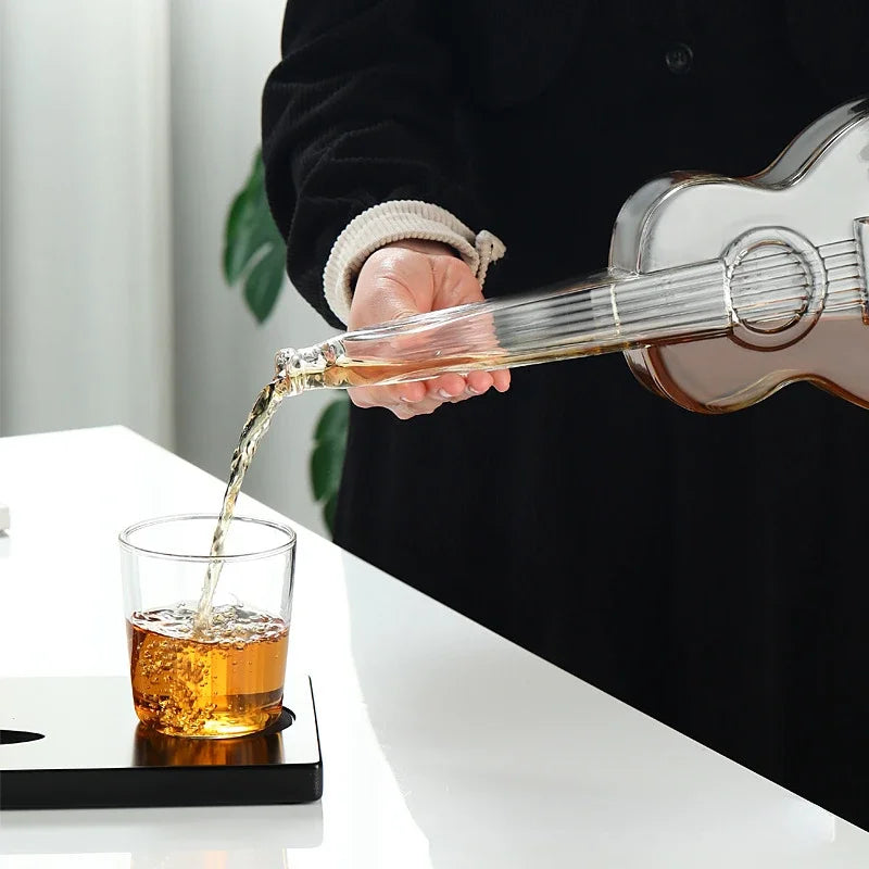 Guitar / Violin Decanter (1000ml)