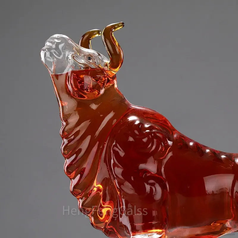 Bull Decanter (1 Litre/250ml)